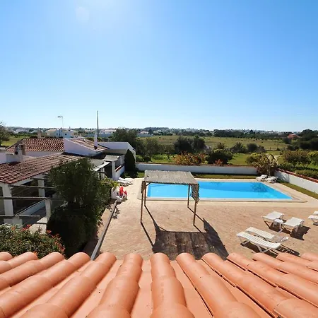 Quinta Da Alfarrobeira - Vale Parra - Guia Country house